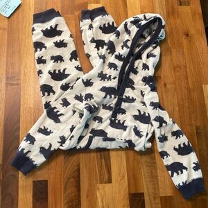 Carter’s infant toddler warm suit, 24M